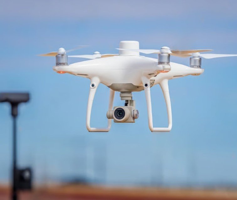 Drone en vol pour la cartographie et l'aménagement du territoire